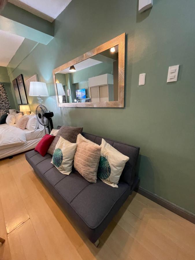 Poolside Family Room Greenbelt Makati Makati City Zewnętrze zdjęcie